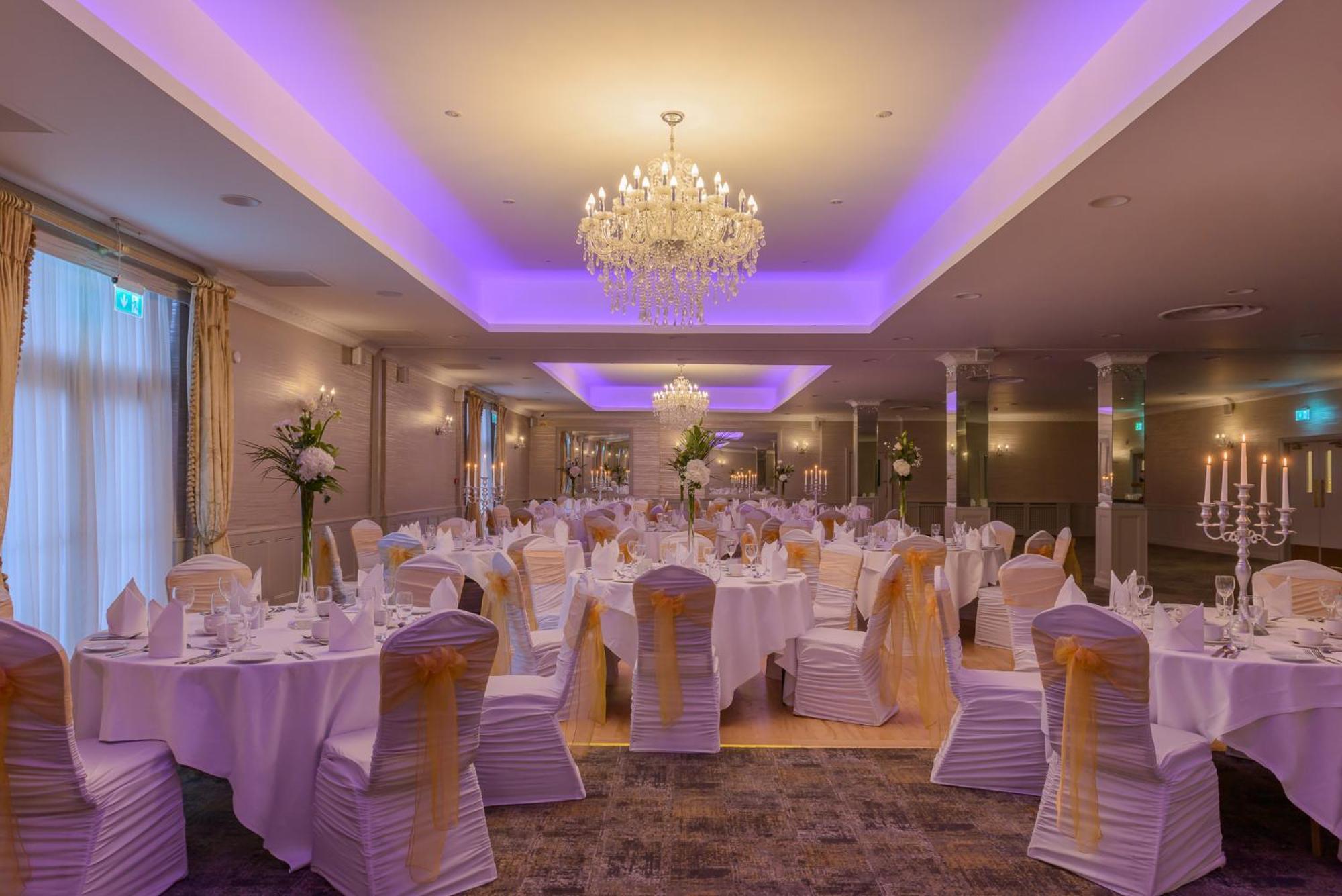 Clybaun Hotel Голвей Екстер'єр фото