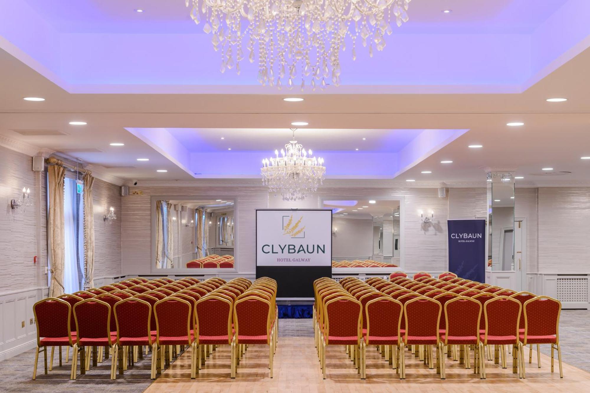 Clybaun Hotel Голвей Екстер'єр фото